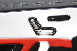 2024款奔驰A级AMG