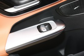 2024款奔驰GLC
