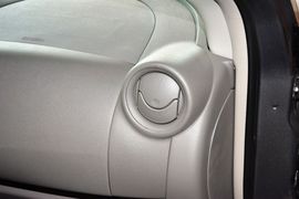 2014款日产阳光1.5XE