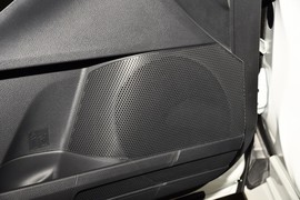 2024款丰田亚洲龙