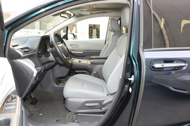 2024款丰田格瑞维亚