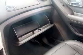 全新雪佛兰创酷新车到店实拍