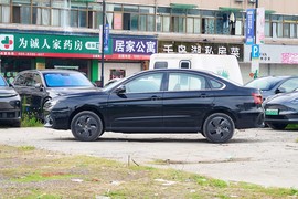 2023款东风风神E70