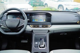 2023款东风风神E70