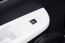 2023款东风风神E70