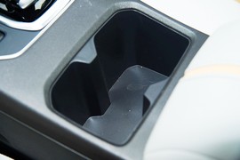 2023款东风风神E70