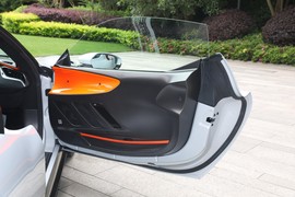 2023款法拉利SF90