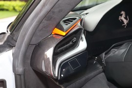 2023款法拉利SF90