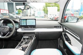 2023款吉利帝豪