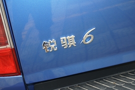 2023款郑州日产锐骐6
