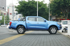 2023款郑州日产锐骐6