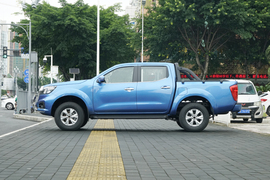 2023款郑州日产锐骐6