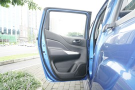 2023款郑州日产锐骐6