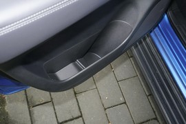 2023款郑州日产锐骐6