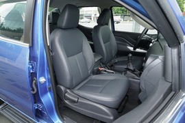 2023款郑州日产锐骐6