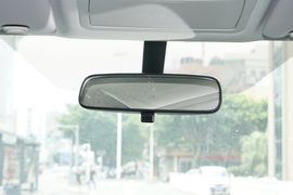 2023款郑州日产锐骐6