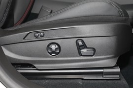 2024款阿尔法·罗密欧Stelvio