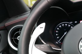 2024款阿尔法·罗密欧Stelvio