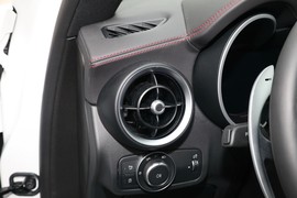 2024款阿尔法·罗密欧Stelvio