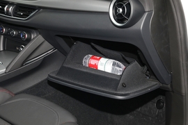 2024款阿尔法·罗密欧Stelvio