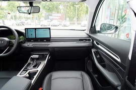 2023款吉利帝豪