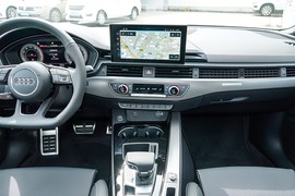 2024款奥迪A4L