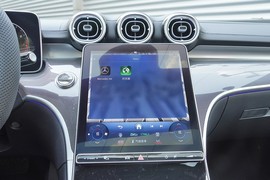 2024款奔驰C260L皓夜运动版
