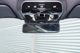 2024款奔驰C260L皓夜运动版