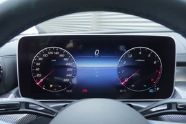 2024款奔驰C260L皓夜运动版