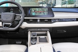 2024款奇瑞艾瑞泽8