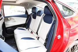 2024款奇瑞艾瑞泽8