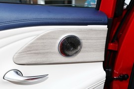 2024款奇瑞艾瑞泽8