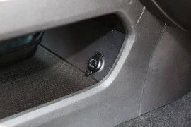 2024款奇瑞艾瑞泽8