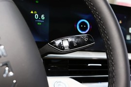 2024款奇瑞艾瑞泽8