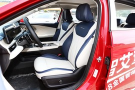 2024款奇瑞艾瑞泽8