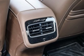 2024款奇瑞艾瑞泽8