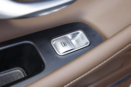 2024款奇瑞艾瑞泽8