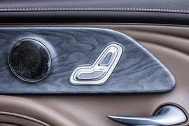 2024款奇瑞艾瑞泽8