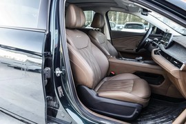 2024款奇瑞艾瑞泽8