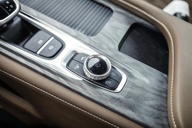 2024款奇瑞艾瑞泽8