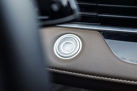 2024款奇瑞艾瑞泽8