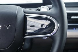 2024款奇瑞艾瑞泽8