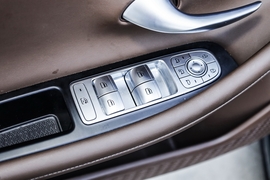 2024款奇瑞艾瑞泽8