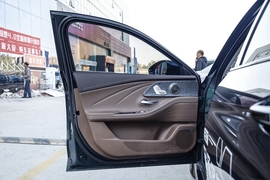 2024款奇瑞艾瑞泽8