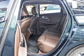 2024款奇瑞艾瑞泽8