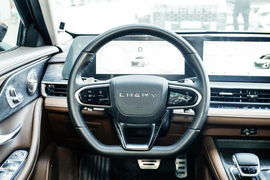 2024款奇瑞艾瑞泽8