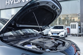 2024款奇瑞艾瑞泽8