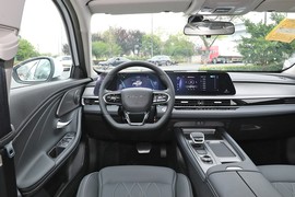 2024款奇瑞艾瑞泽8