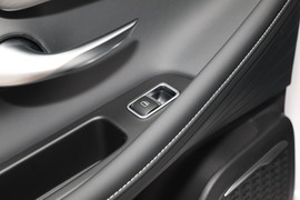 2024款奇瑞艾瑞泽8