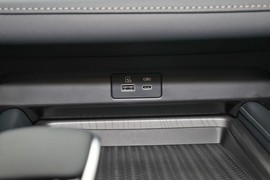 2024款奇瑞艾瑞泽8